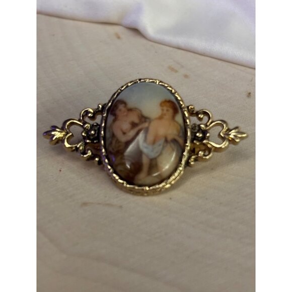 Vintage Porcelain Brooch Gilded Nude Maidens, Rococo Revival Pin Ornate Gold Ton - Picture 8 of 11